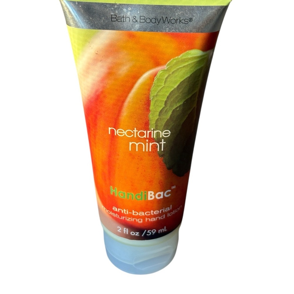 Bath & Body Works Nectarine Mint HandiBac Antibacterial Moisturizing Lotion 2 oz